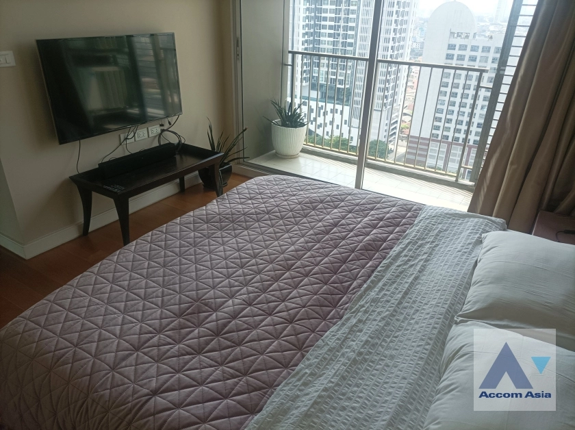 9  3 br Condominium For Rent in Charoen Nakhon ,Bangkok BTS Wongwian Yai at Hive Taksin AA37182