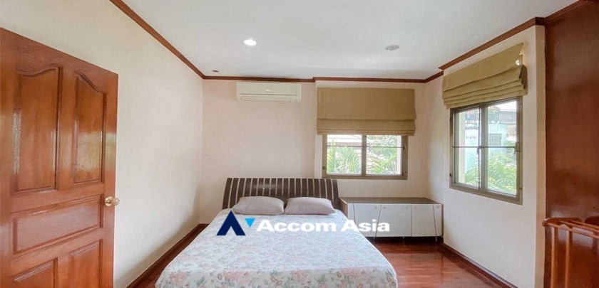 9  4 br House For Rent in Sukhumvit ,Bangkok BTS Nana 5001701