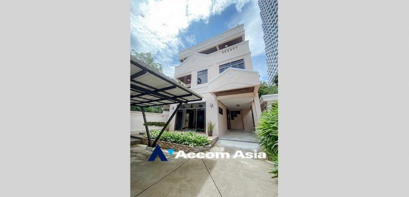  2  4 br House For Rent in Sukhumvit ,Bangkok BTS Nana 5001701