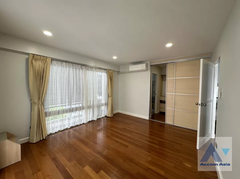 7  4 br House For Rent in Sukhumvit ,Bangkok BTS Phrom Phong at House suite for family AA37188