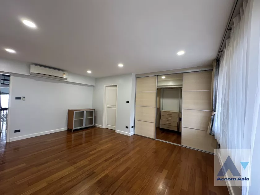 9  4 br House For Rent in Sukhumvit ,Bangkok BTS Phrom Phong at House suite for family AA37188