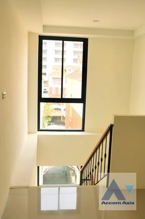 6  3 br House For Rent in Sathorn ,Bangkok BRT Wat Dokmai at Brighton Home Office Rama 3 AA37195