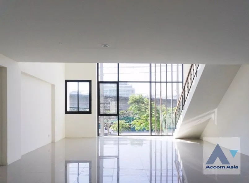 1  3 br House For Rent in Sathorn ,Bangkok BRT Wat Dokmai at Brighton Home Office Rama 3 AA37195