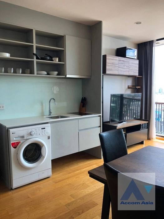 4  2 br Condominium for rent and sale in Silom ,Bangkok BTS Surasak at Noble Revo Silom AA37197