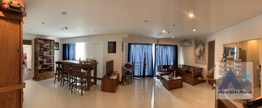  2 Bedrooms  Condominium For Sale in Sathorn, Bangkok  near BRT Nararam 3 (AA37201)