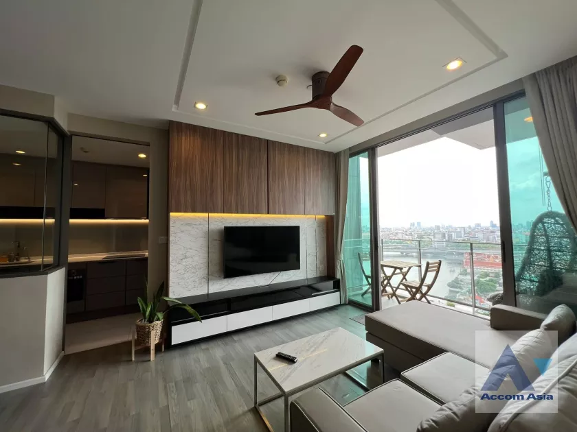  2 Bedrooms  Condominium For Rent in Phaholyothin, Bangkok  (AA37202)