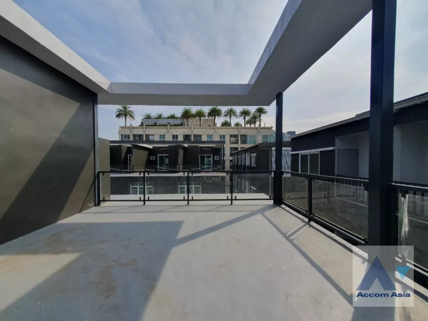 41  4 br Townhouse For Rent in Sukhumvit ,Bangkok BTS Punnawithi at Hallmark 2 Prestige Sukhumvit 64 AA37207