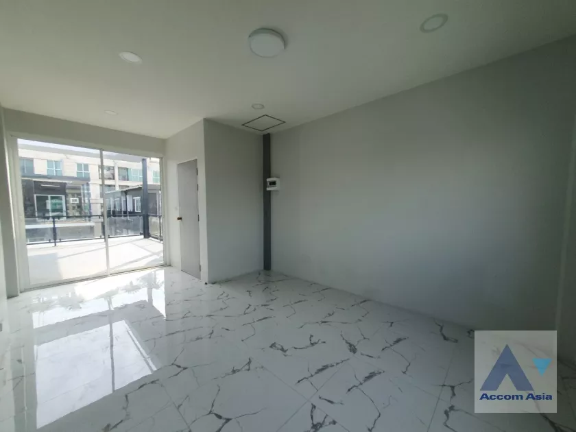 16  4 br Townhouse For Rent in Sukhumvit ,Bangkok BTS Punnawithi at Hallmark 2 Prestige Sukhumvit 64 AA37207