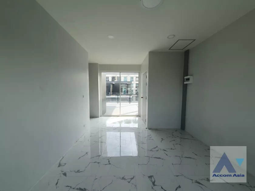 13  4 br Townhouse For Rent in Sukhumvit ,Bangkok BTS Punnawithi at Hallmark 2 Prestige Sukhumvit 64 AA37207