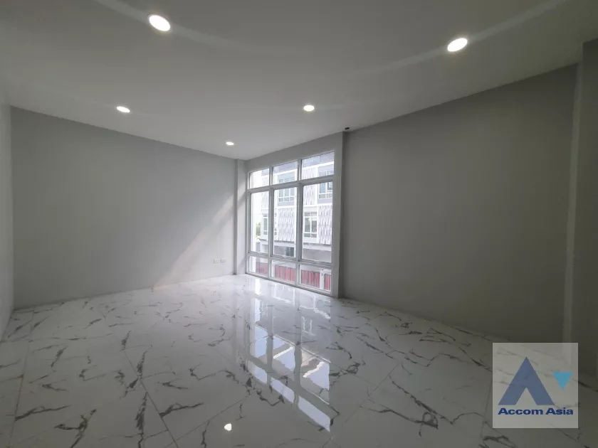 35  4 br Townhouse For Rent in Sukhumvit ,Bangkok BTS Punnawithi at Hallmark 2 Prestige Sukhumvit 64 AA37207