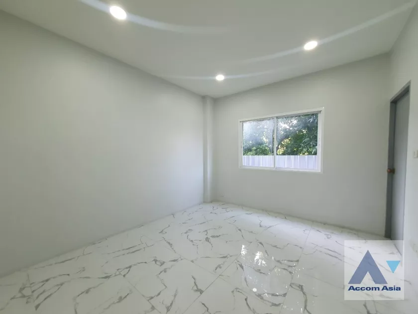 40  4 br Townhouse For Rent in Sukhumvit ,Bangkok BTS Punnawithi at Hallmark 2 Prestige Sukhumvit 64 AA37207