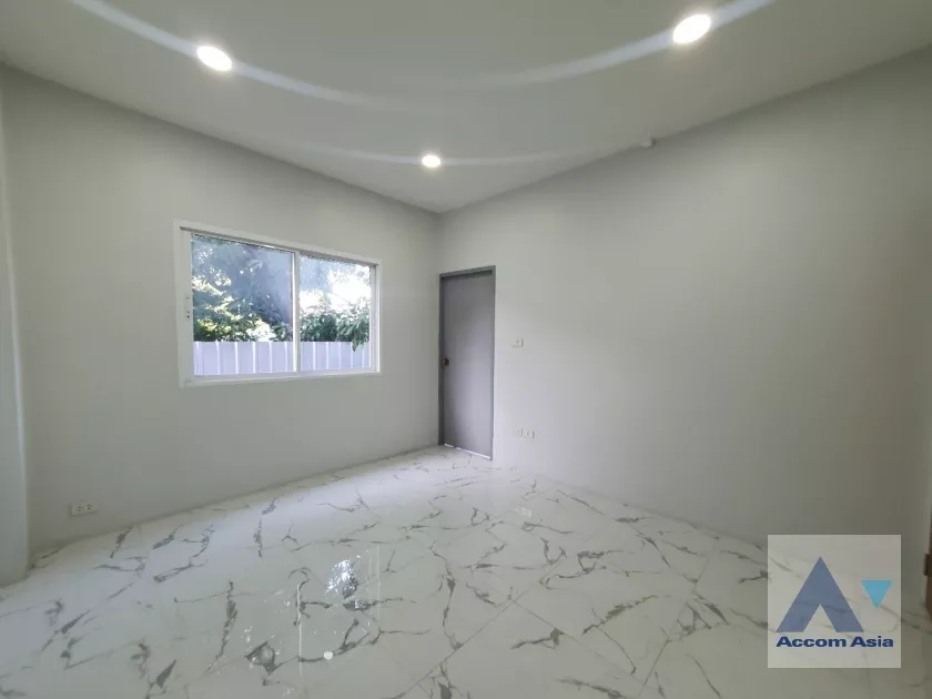 39  4 br Townhouse For Rent in Sukhumvit ,Bangkok BTS Punnawithi at Hallmark 2 Prestige Sukhumvit 64 AA37207