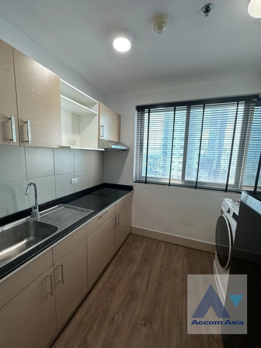 4  2 br Condominium for rent and sale in Ratchadaphisek ,Bangkok BTS Ekkamai at Supalai Park Ekkamai Thonglor AA37223