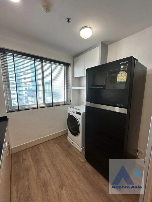 5  2 br Condominium for rent and sale in Ratchadaphisek ,Bangkok BTS Ekkamai at Supalai Park Ekkamai Thonglor AA37223