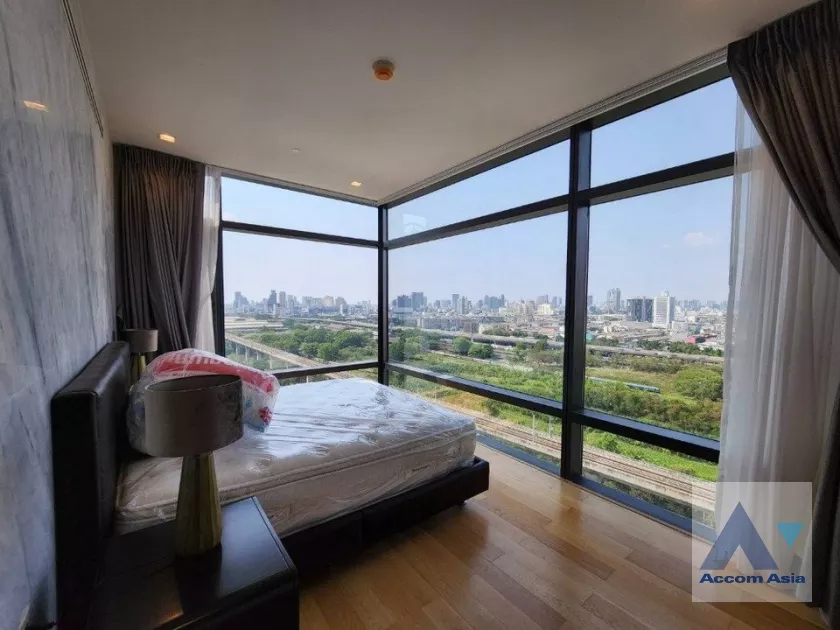 5  2 br Condominium For Sale in New Phetchaburi ,Bangkok MRT Phetchaburi at Circle Living Prototype AA37228