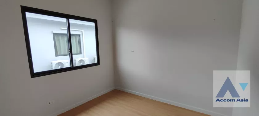 6  2 br Townhouse For Rent in Samutprakan ,Samutprakan  AA37233