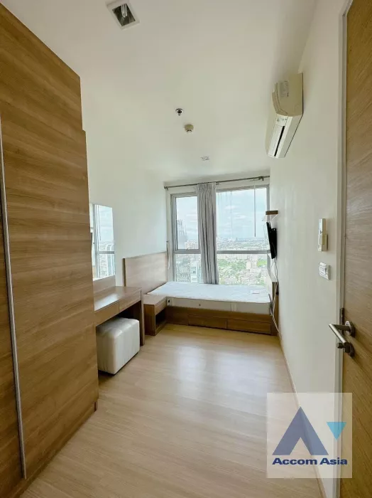 unit 2 Bedrooms  Condominium For Sale in Sukhumvit, Bangkok  near BTS On Nut (AA37236)