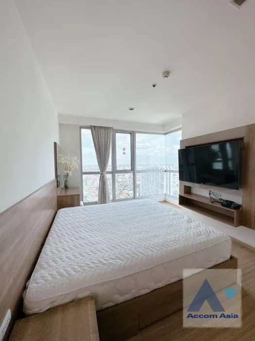  1  2 br Condominium For Sale in Sukhumvit ,Bangkok BTS On Nut at Rhythm Sukhumvit 50 AA37236