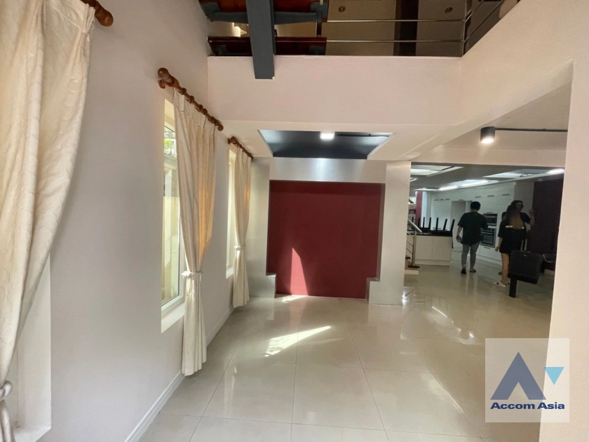 11  3 br House For Rent in Lat Phrao ,Bangkok  AA37247