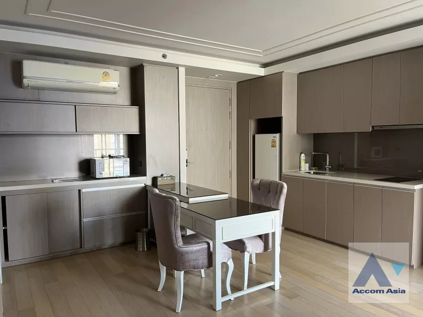 unit 1 Bedroom  Condominium For Rent in Sukhumvit, Bangkok  near BTS Ekkamai (AA37251)