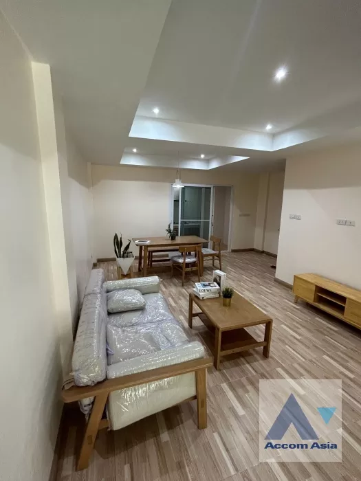  1  3 br Townhouse for rent and sale in sukhumvit ,Bangkok BTS Punnawithi AA37254