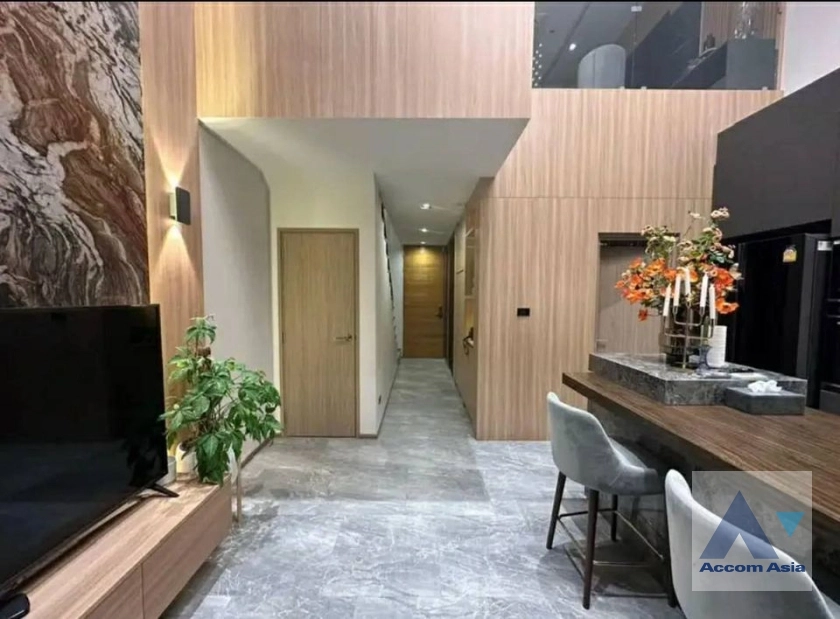 11  3 br Townhouse For Rent in Lat Phrao ,Bangkok  AA37278