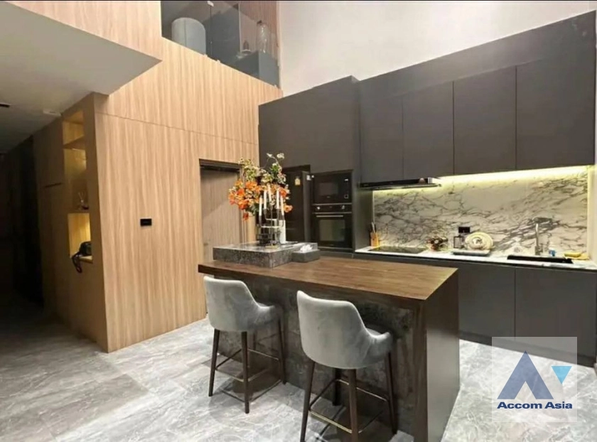 8  3 br Townhouse For Rent in Lat Phrao ,Bangkok  AA37278