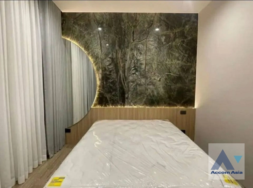 12  3 br Townhouse For Rent in Lat Phrao ,Bangkok  AA37278