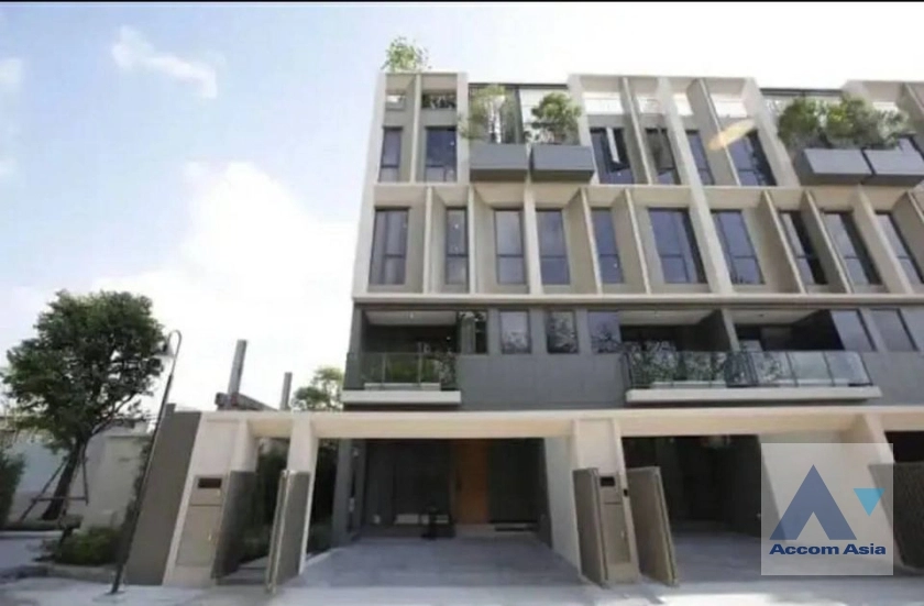  2  3 br Townhouse For Rent in Lat Phrao ,Bangkok  AA37278