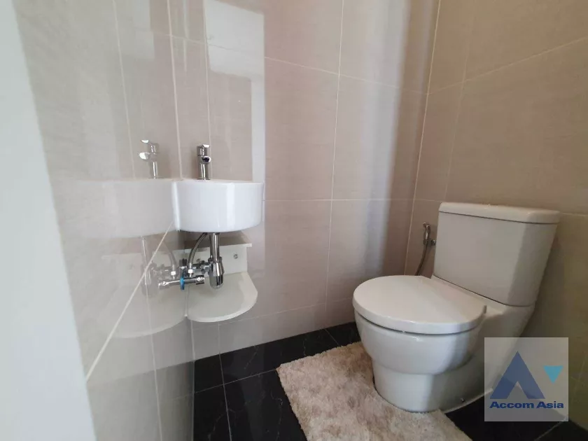 25  2 br Condominium For Sale in Sukhumvit ,Bangkok BTS Phrom Phong at Park Origin Phrom Phong AA37293