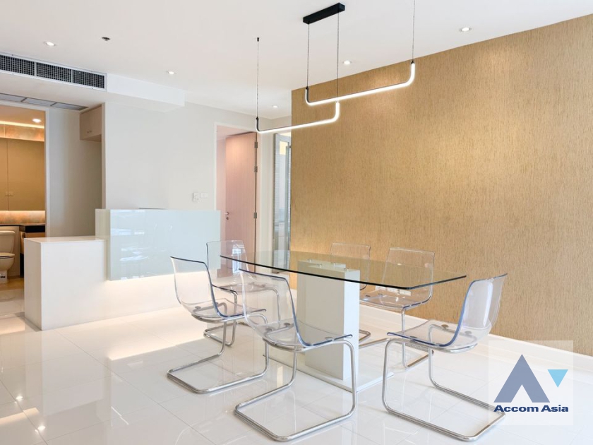 condominium for rent in Ploenchit, Bangkok Code AA37308