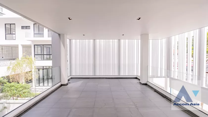 5  House For Rent in Sukhumvit ,Bangkok  AA37323