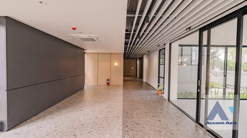 6  House For Rent in Sukhumvit ,Bangkok  AA37323