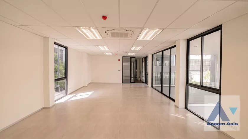 13  House For Rent in Sukhumvit ,Bangkok  AA37323