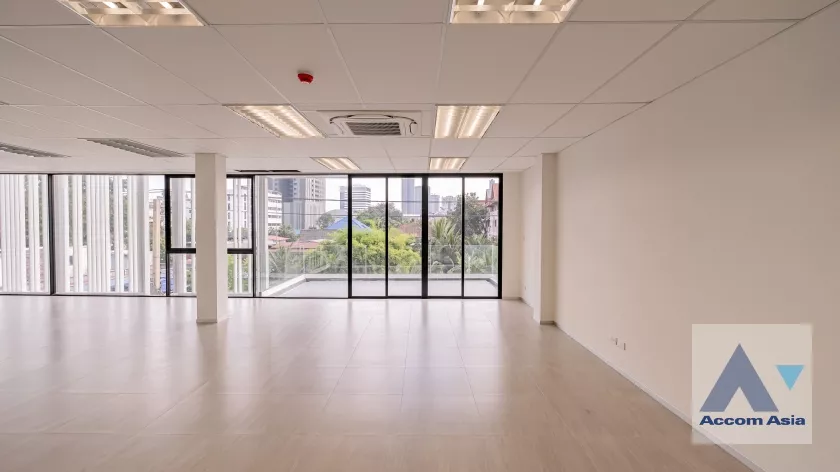 20  House For Rent in Sukhumvit ,Bangkok  AA37323