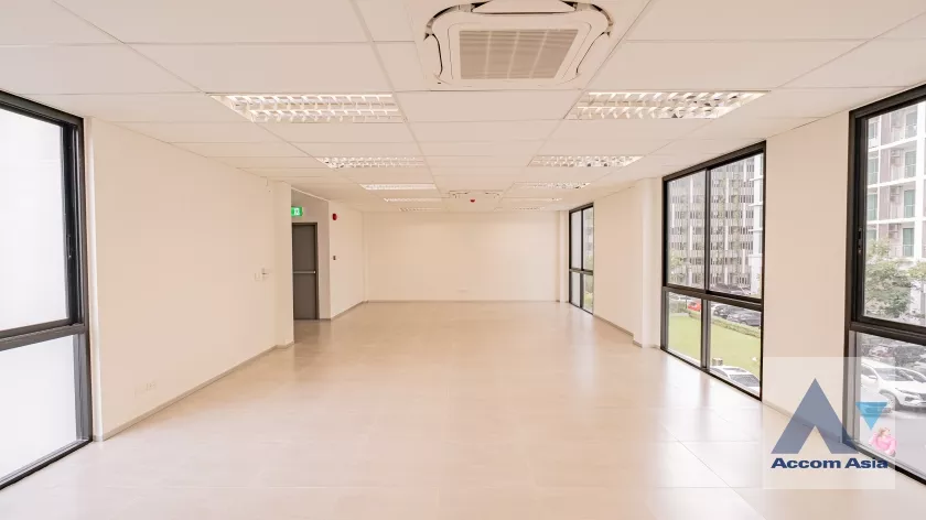 24  House For Rent in Sukhumvit ,Bangkok  AA37323