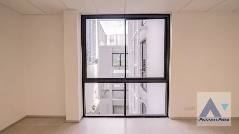 25  House For Rent in Sukhumvit ,Bangkok  AA37323