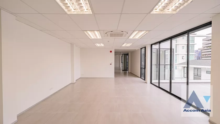 28  House For Rent in Sukhumvit ,Bangkok  AA37323