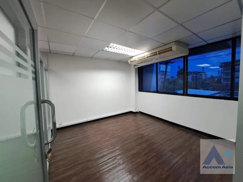 Office |  Office space For Rent in Sathorn, Bangkok  near BTS Saint Louis (AA37330)