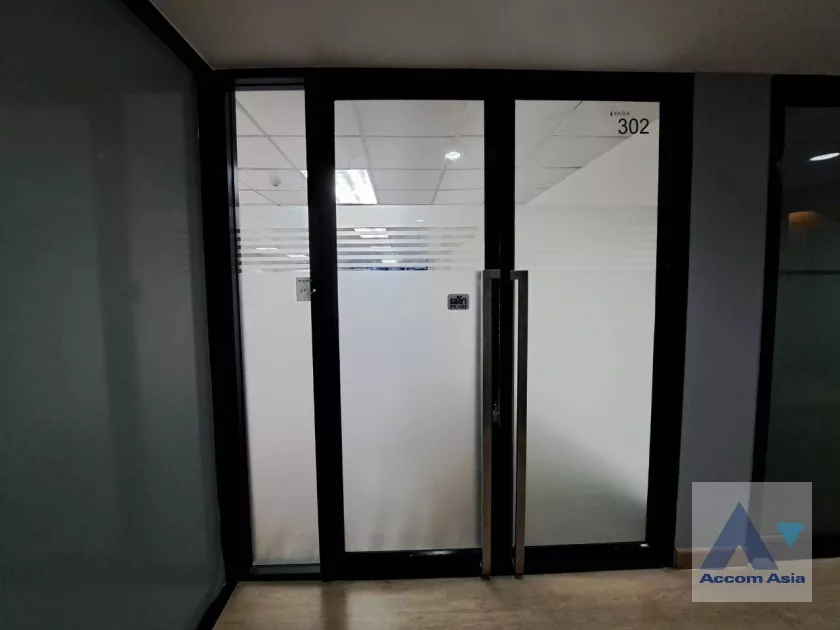 7  Office Space For Rent in Sathorn ,Bangkok BTS Saint Louis at IYARA Tower AA37330