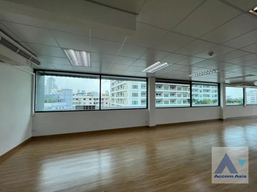 4  Office Space For Rent in Sathorn ,Bangkok BTS Saint Louis at IYARA Tower AA37331