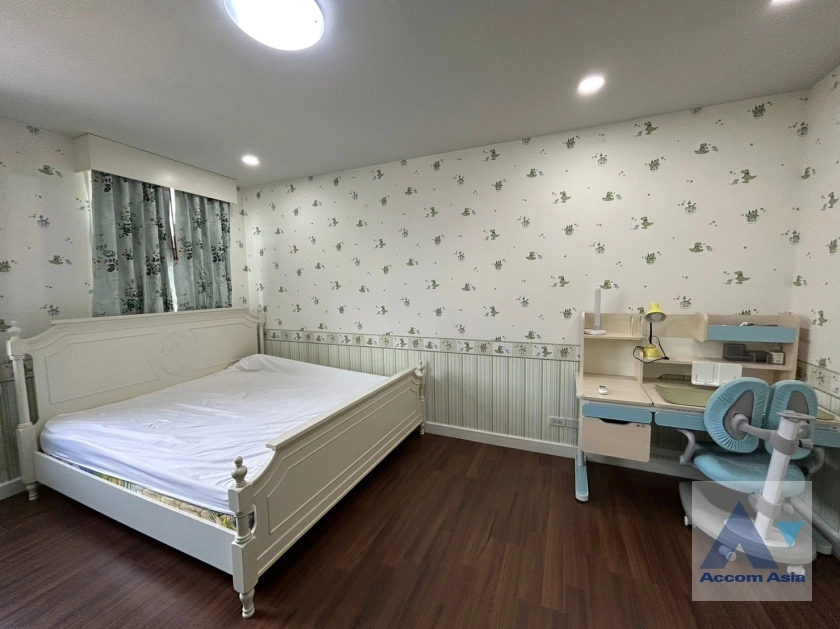 9  3 br Townhouse for rent and sale in Sukhumvit ,Bangkok BTS On Nut at Garden Square Sukhumvit 77 AA37335