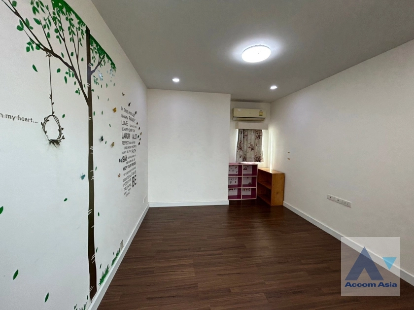 14  3 br Townhouse for rent and sale in Sukhumvit ,Bangkok BTS On Nut at Garden Square Sukhumvit 77 AA37335