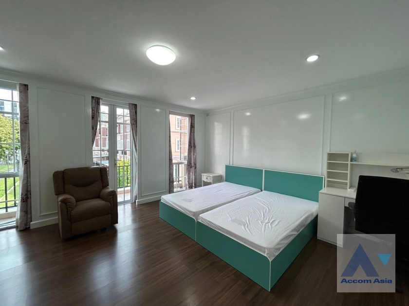 17  3 br Townhouse for rent and sale in Sukhumvit ,Bangkok BTS On Nut at Garden Square Sukhumvit 77 AA37335