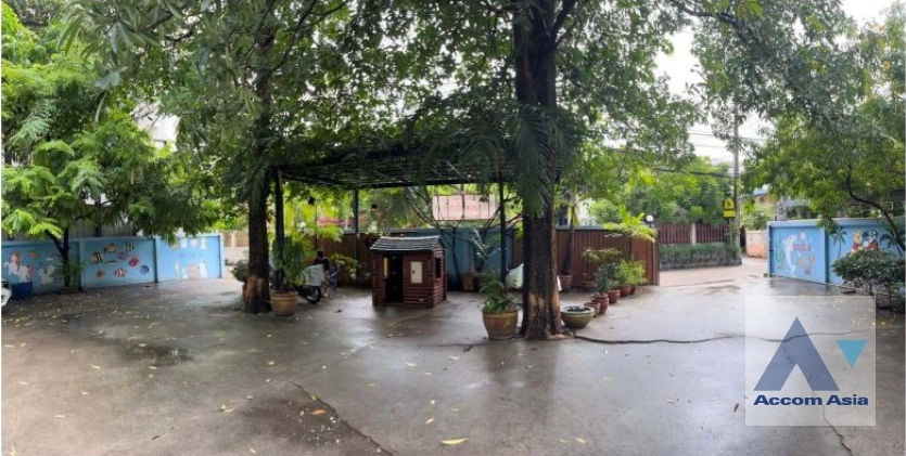 4  House For Rent in Sathorn ,Bangkok BTS Chong Nonsi AA37336