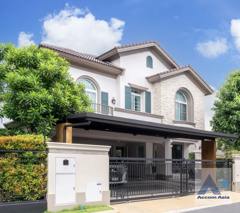  2  4 br House for rent and sale in Phaholyothin ,Bangkok  at Nantawan Ramintra-Paholyothin 50 AA37340