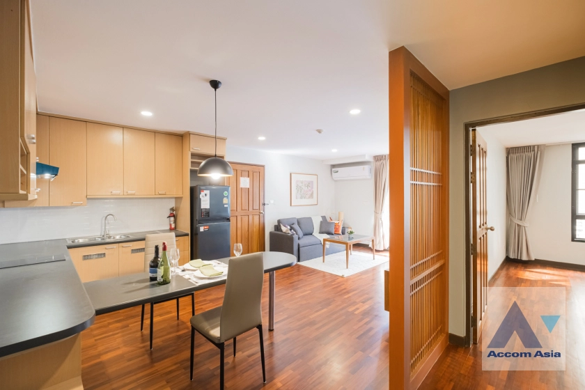 Baan Chan Condominium  2 Bedroom for Sale BTS Thong Lo in Sukhumvit Bangkok