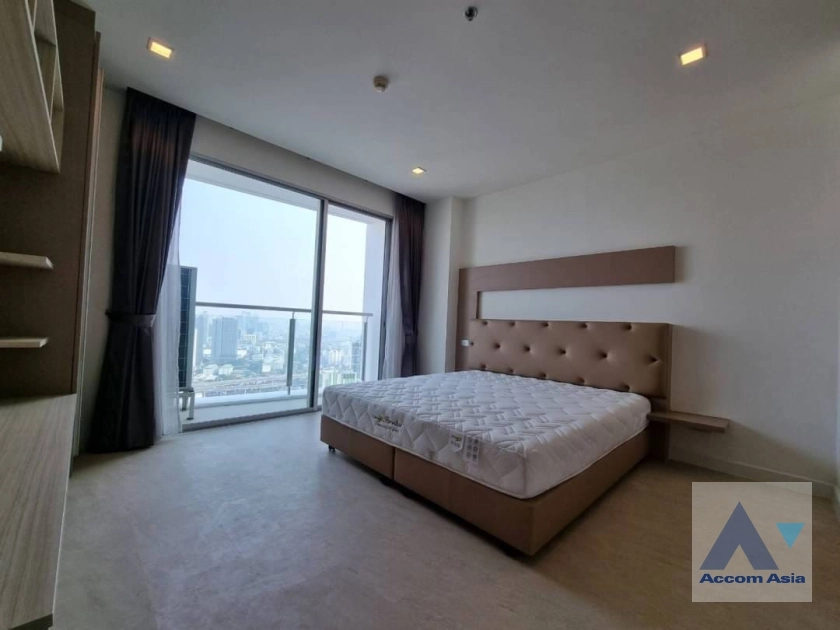 7  2 br Condominium for rent and sale in Sukhumvit ,Bangkok BTS Phra khanong at Sky Walk Condominium AA37351