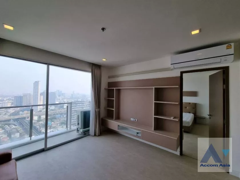 4  2 br Condominium for rent and sale in Sukhumvit ,Bangkok BTS Phra khanong at Sky Walk AA37351
