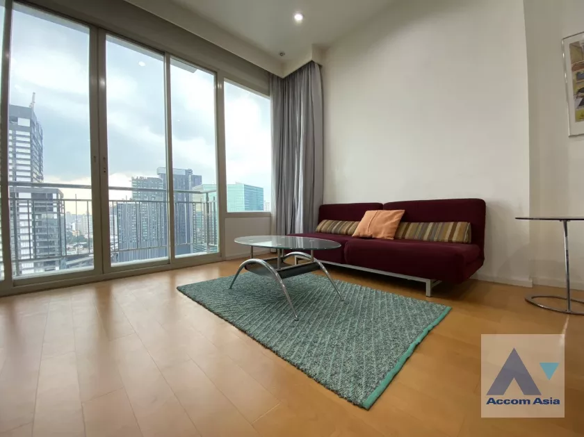  1 Bedroom  Condominium For Rent in Phaholyothin, Bangkok  near MRT Phahon Yothin (AA37355)